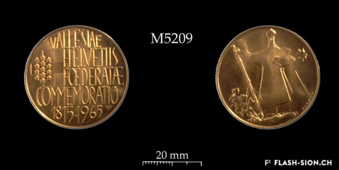 Médaille du 150e anniversaire de l’entrée du Valais dans la Confédération, 1965 © Musées cantonaux du Valais - Heinz Preisig, Musée d’histoire du Valais, Cabinet de numismatique