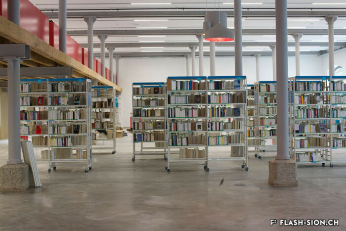 Emplacement provisoire de la bibliothèque en attendant la fin des travaux, 2014 © Grégoire Favre, Médiathèque Valais – Sion
