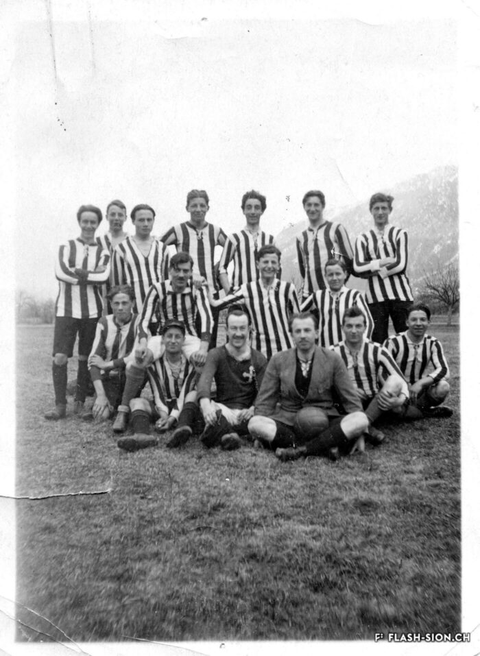Equipe du FC Sion, vers 1919 © Archives de la Ville de Sion