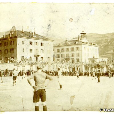 Match Sion-Viège sur la place de la Planta, 1920 © Archives de la Ville de Sion