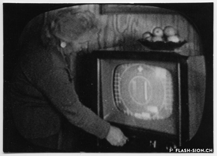 Les premières images captées de la TV lors des tests du réémetteur, 1957-1958 © Archives de la Ville de Sion, fonds Michelotti