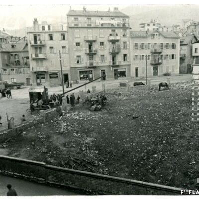 La pelle mécanique remplacerait 60 ouvriers : la grogne des travailleurs se fait vite entendre, 1937 © Archives de la Ville de Sion