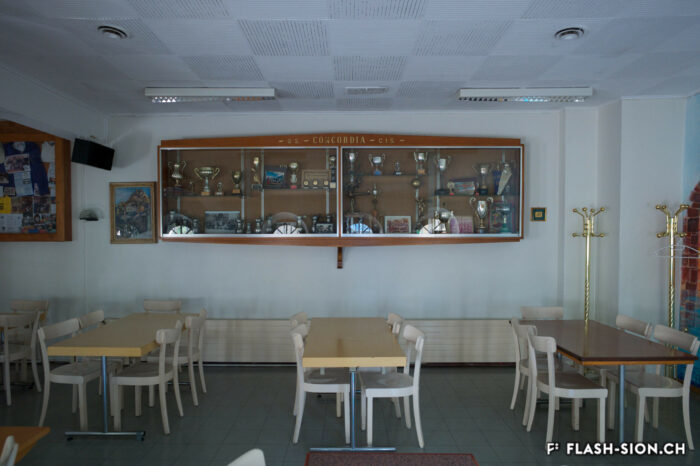 Colonie italienne, salle du restaurant au 1er étage © Claude Coeudevez, Archives de la Ville de Sion, 2014