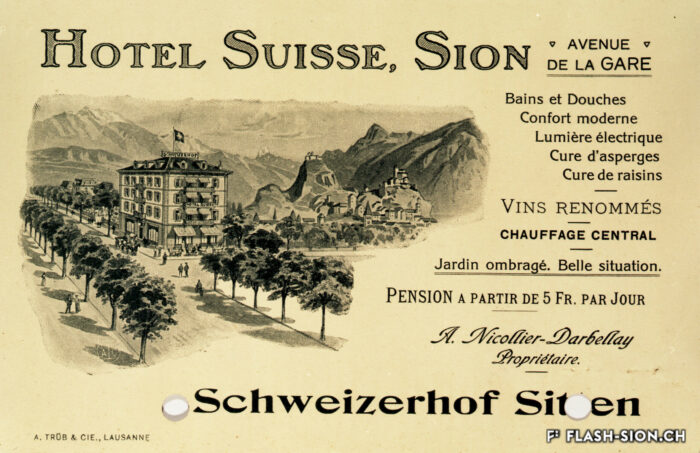 Publicité pour l’Hôtel Suisse à la rue des Cèdres, démoli en 1975 © Archives de la Ville de Sion