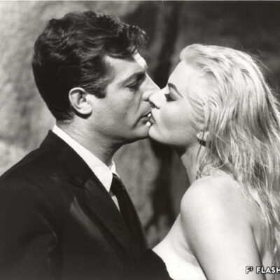 Anita Ekberg et Marcello Mastroianni dans « La Dolce Vita » de Federico Fellini, 1960 © Fondation Fellini