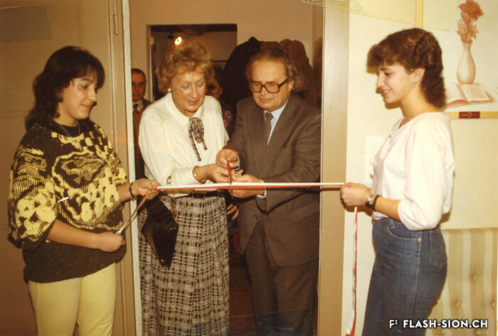 Inauguration de la salle du rez-de-chaussée, de la Colonie italienne avec Félix Carruzzo, président de la Ville, 1983 © archives de la Colonia Italiana