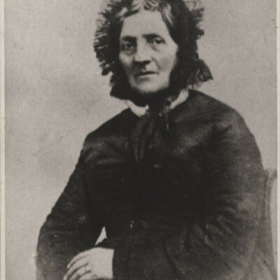 Lucile Muston, née Cornut, femme de Monsieur Muston, aubergistes du Lion d’Or, de 1816 à 1849, n.d., AEV, Léon Imhoff, 4.5.9/7