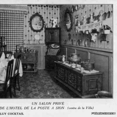 Hôtel de la Poste, lieu probable d’apprentissage de Joseph Favre dans les années 1860, salon privé de l’hôtel vers 1930, Archives de la Ville de Sion