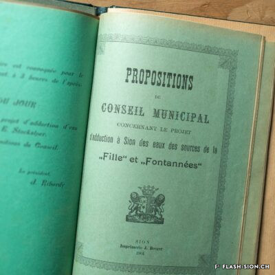 Projet d’adduction des eaux des sources de la « Fille » et « Fontannées » de 1901, propositions du Conseil Municipal, Archives de la Ville de Sion, 2022 © Pentamedia, Archives de la Ville de Sion